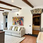 Apartment Rock House